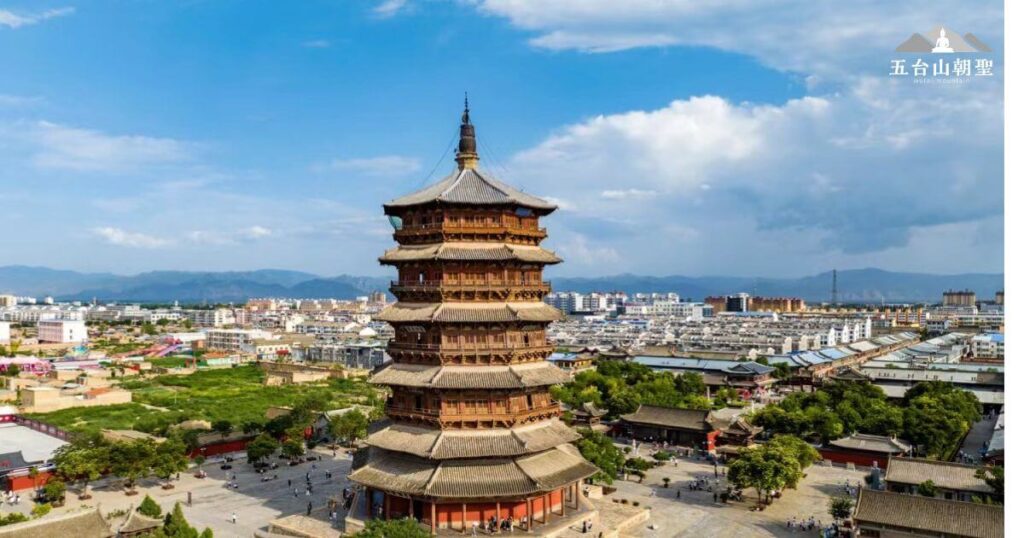 應縣木塔，世界最高的純木結構佛塔，矗立於中國山西省應縣