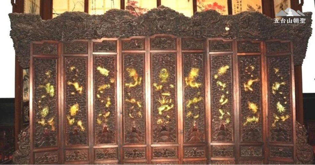 喬家大院紫檀木九龍屏風雕刻藝術珍品